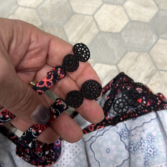 NWOT{Costa Del Sol}Sz X Red Print w/black Bottom One Piece - Picture 10 of 11